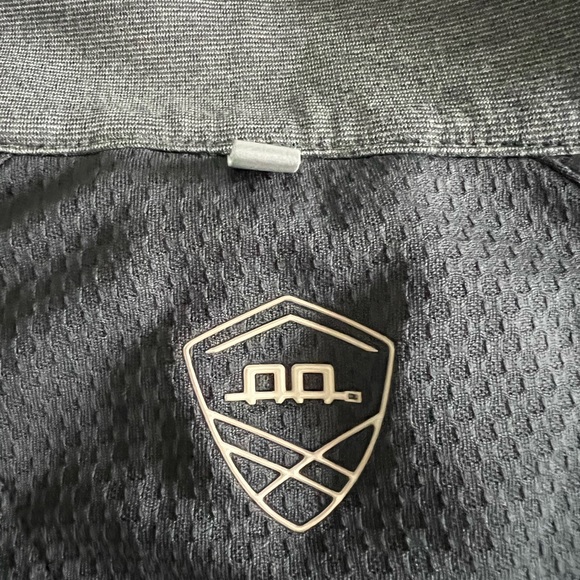 NWOT Equestrian Attire Small long sleeved 1/4 Zip top by Platinum - Picture 4 of 5